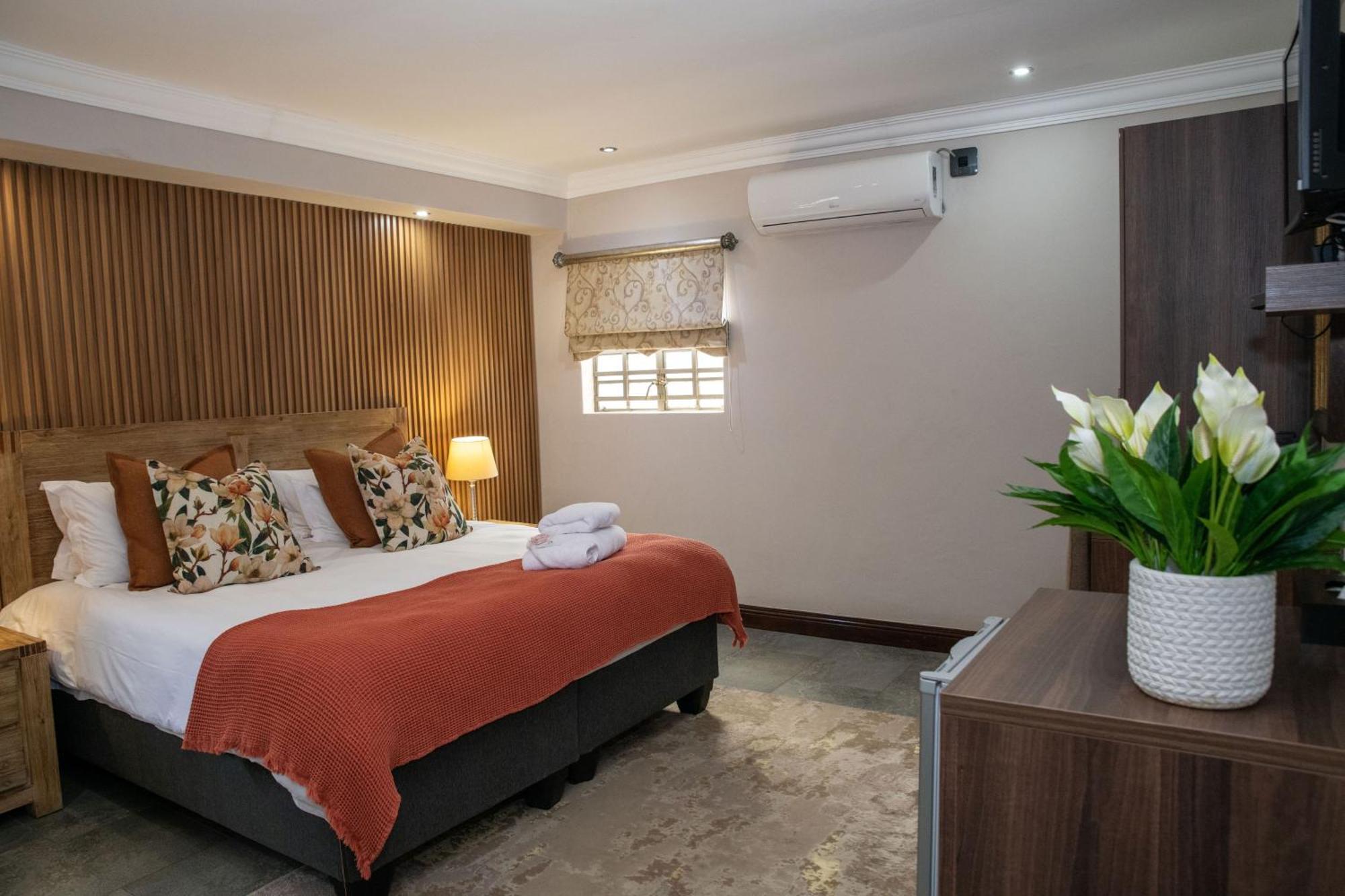 Iso'Bella Vita Guesthouse Phalaborwa Exterior photo