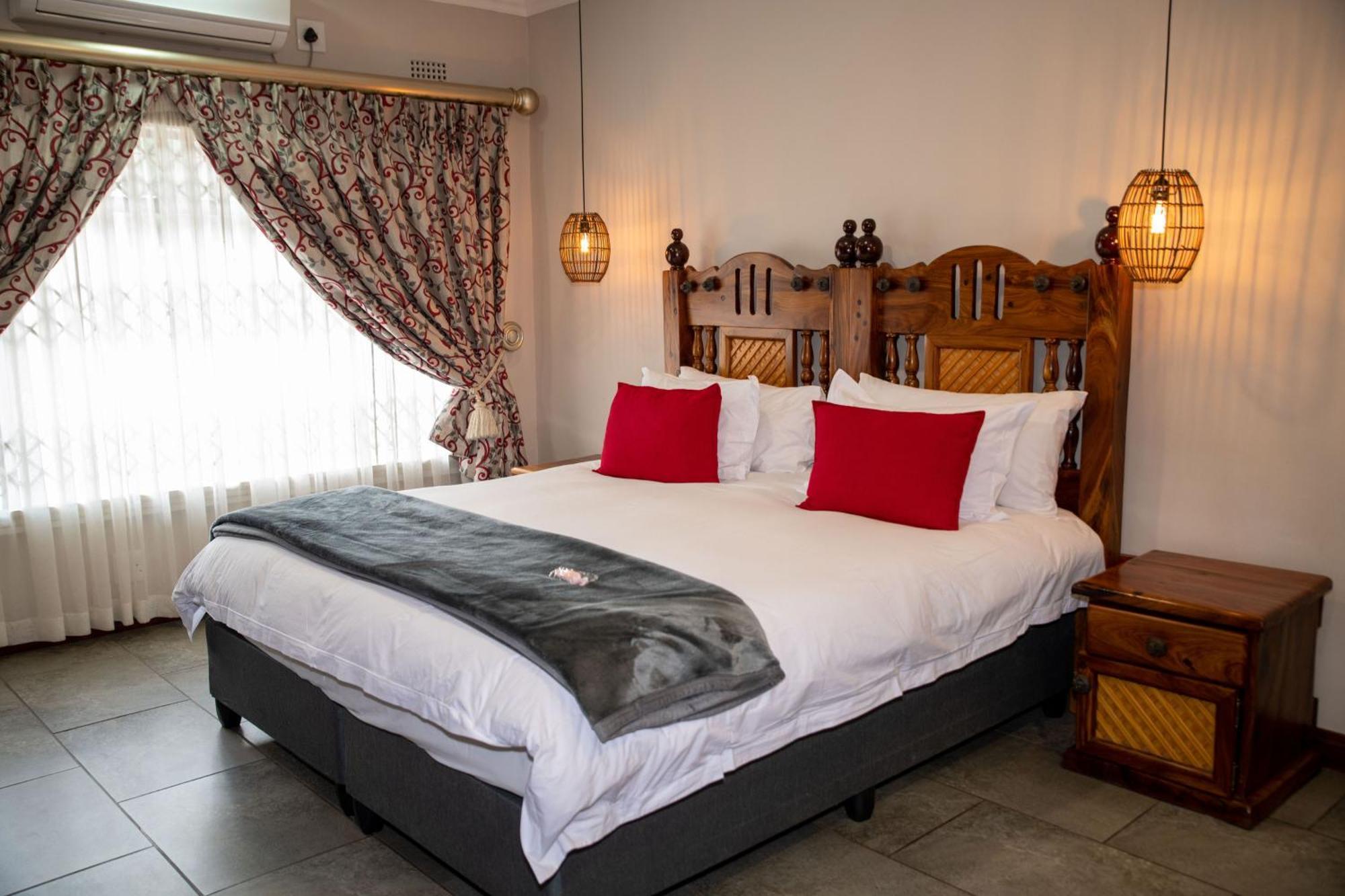 Iso'Bella Vita Guesthouse Phalaborwa Exterior photo
